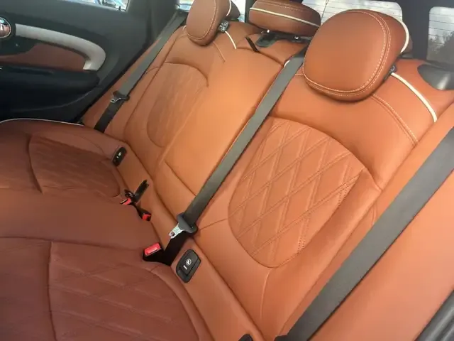 MINI John Cooper Works Clubman