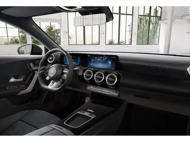 Mercedes-Benz CLA 35 AMG