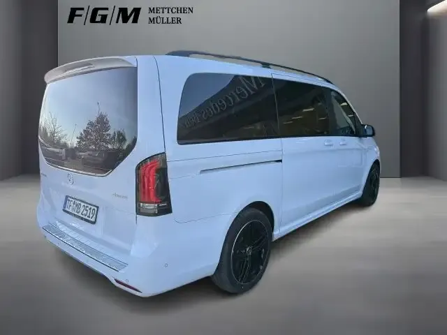 Mercedes-Benz V 300