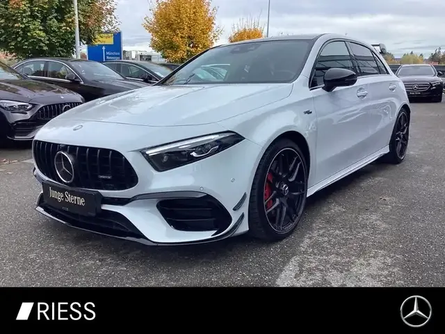 Mercedes-Benz A 45 AMG