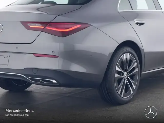 Mercedes-Benz CLA 200