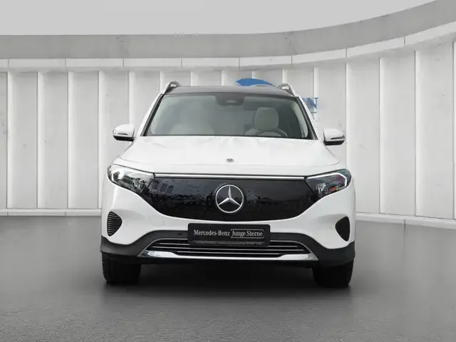Mercedes-Benz EQB 350