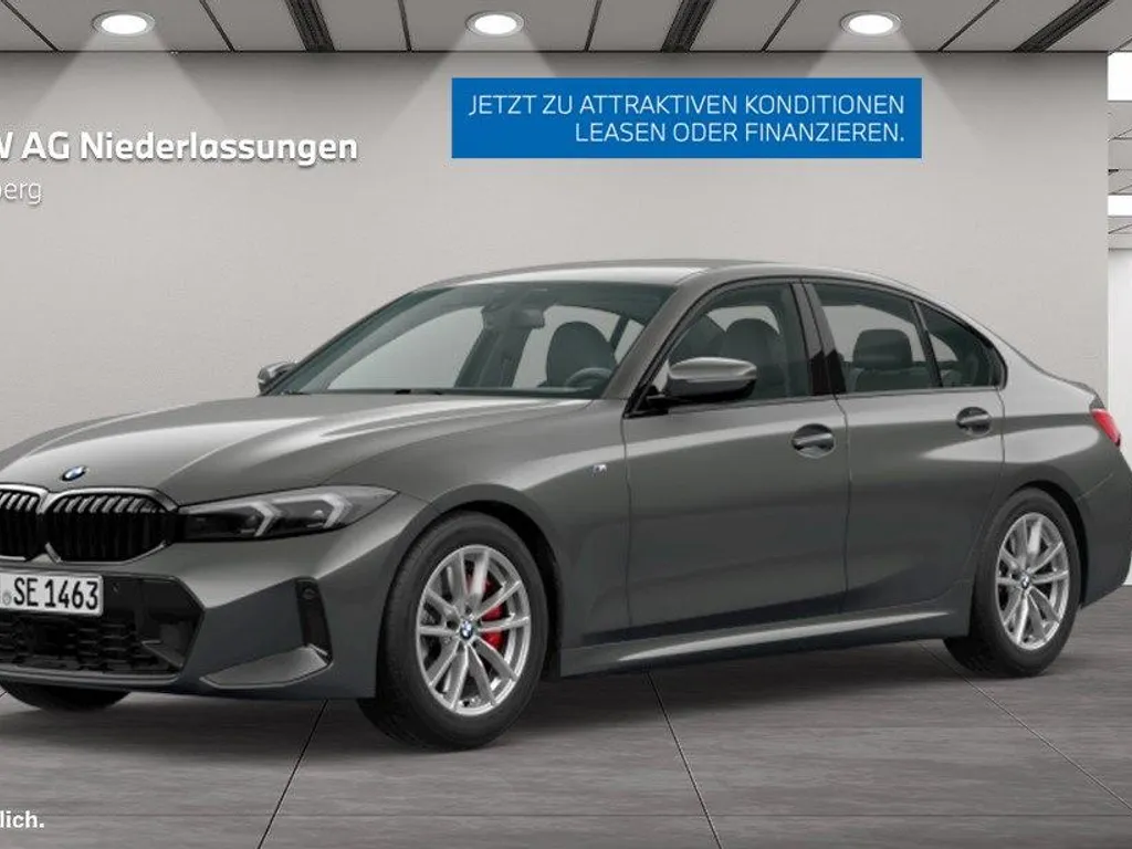 BMW 330