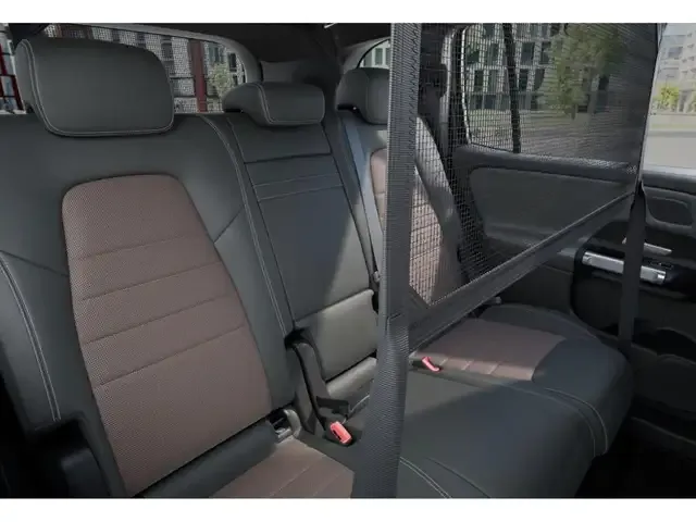 Mercedes-Benz EQB 300