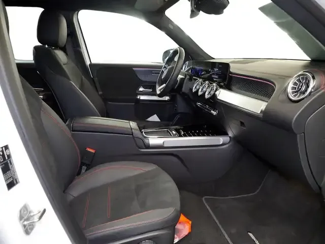 Mercedes-Benz EQB 350