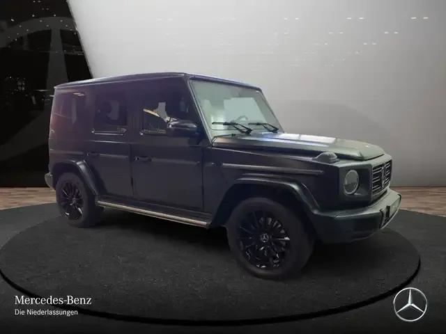Mercedes-Benz G 400