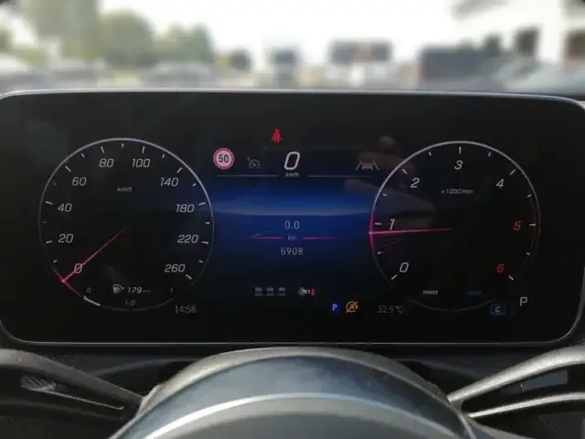 Mercedes-Benz C 220