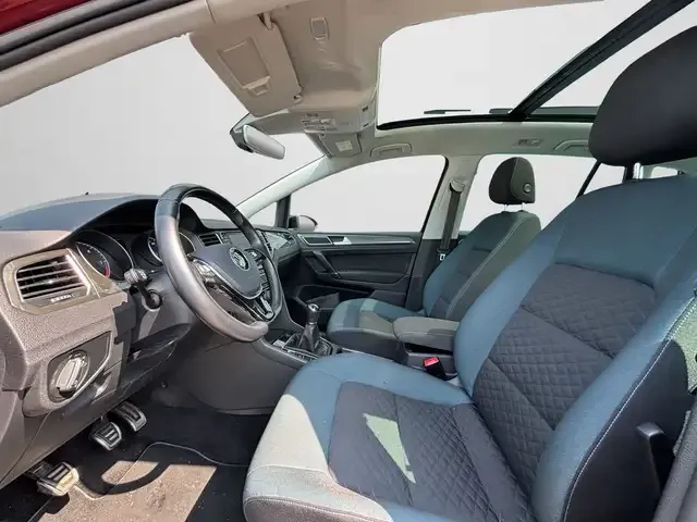 Volkswagen Golf Sportsvan