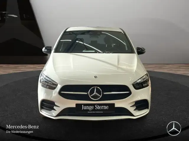 Mercedes-Benz B 250