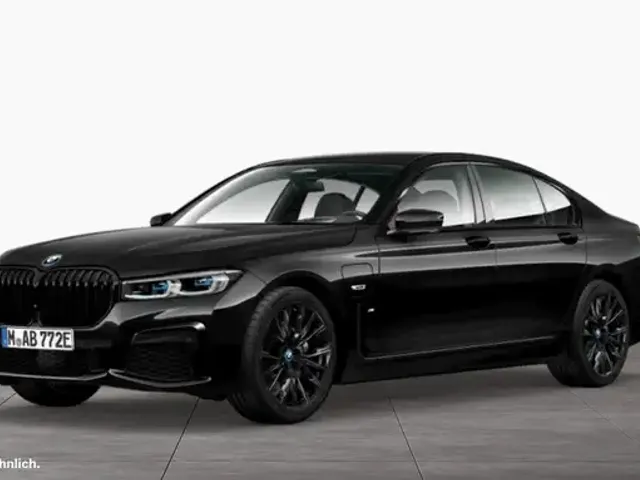 BMW 745