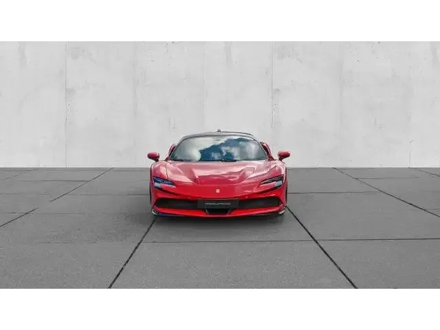 Ferrari SF90 Stradale