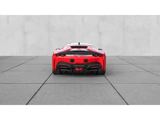 Ferrari SF90 Stradale