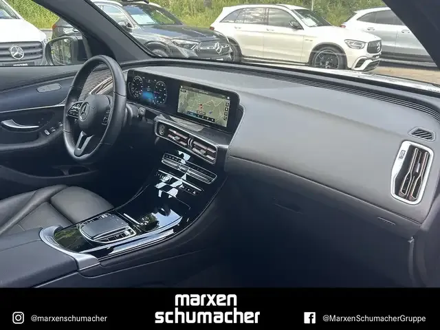 Mercedes-Benz EQC 400