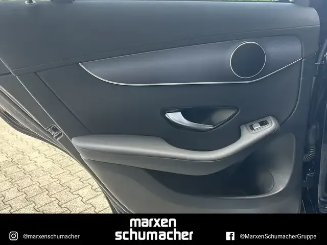 Mercedes-Benz EQC 400