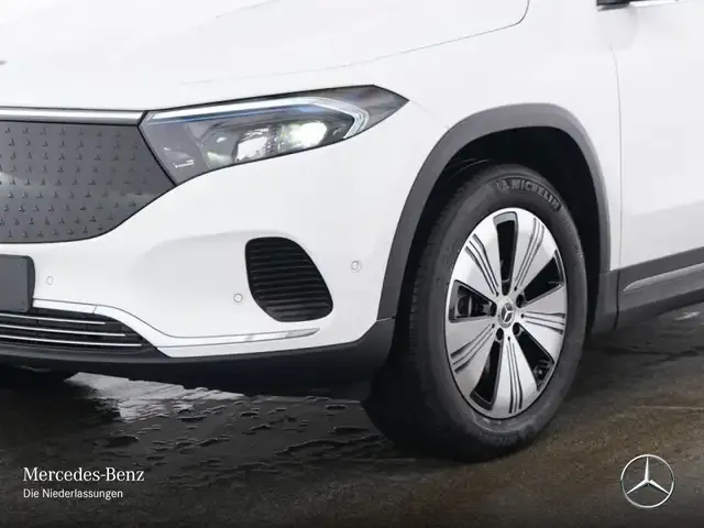 Mercedes-Benz EQA 300