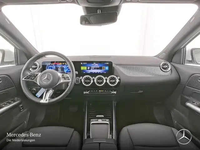 Mercedes-Benz EQA 300