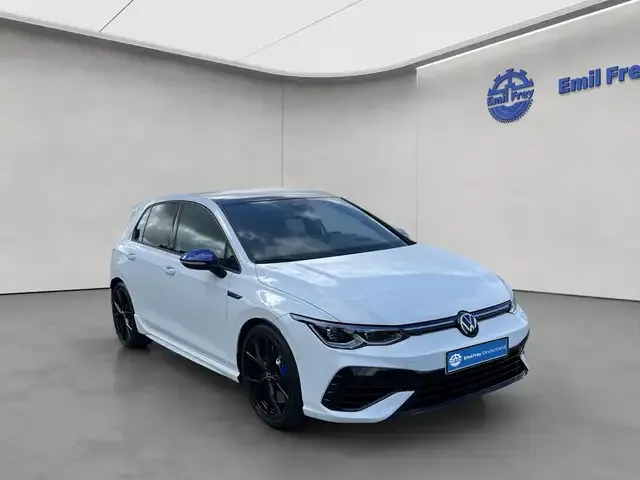 Volkswagen Golf R