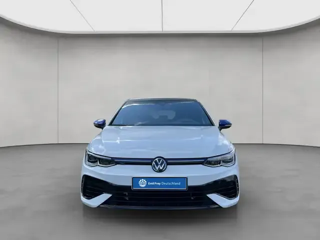 Volkswagen Golf R