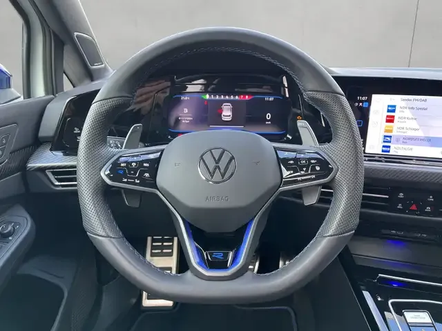 Volkswagen Golf R