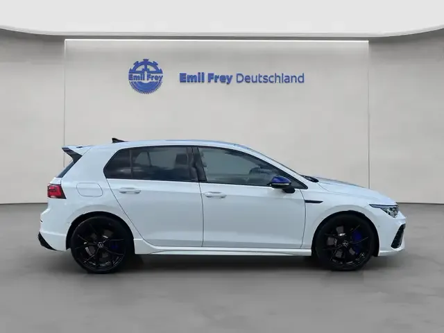 Volkswagen Golf R