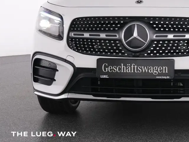 Mercedes-Benz GLB 180
