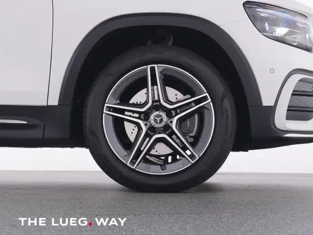 Mercedes-Benz GLB 180