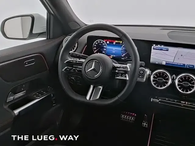 Mercedes-Benz GLB 180