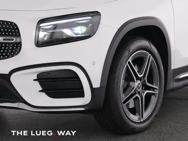 Mercedes-Benz GLB 180
