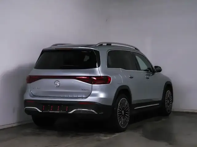 Mercedes-Benz EQB 300