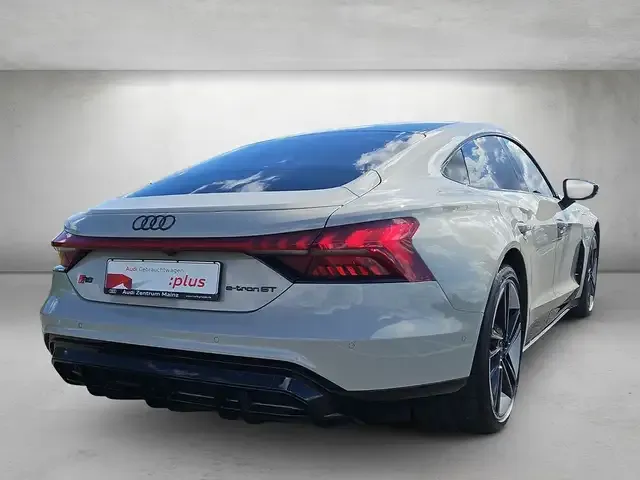 Audi e-tron GT