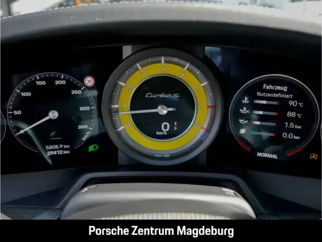 Porsche 992