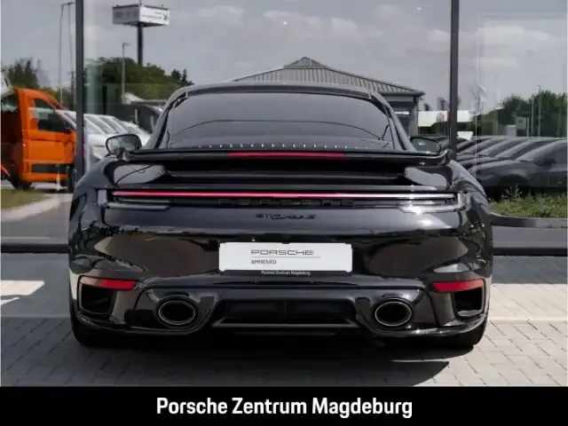 Porsche 992