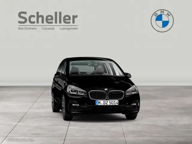BMW 218