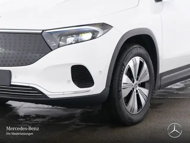 Mercedes-Benz EQA 300