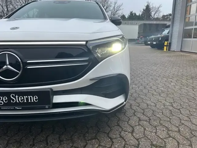 Mercedes-Benz EQA 250