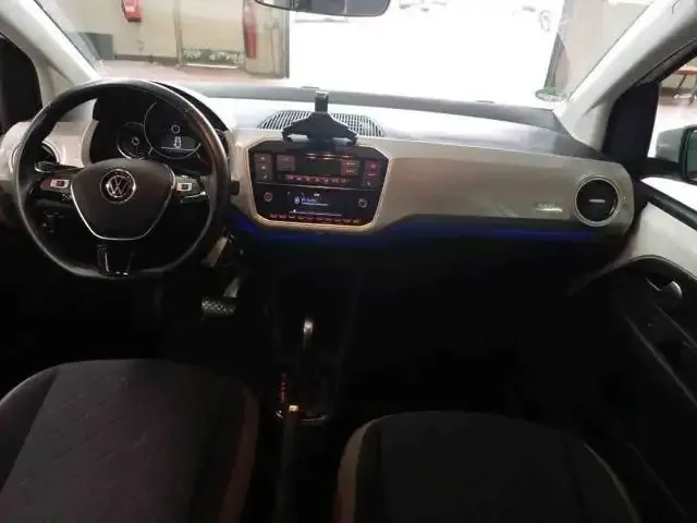 Volkswagen e-up!