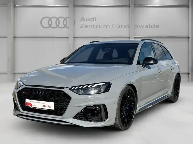 Audi RS4