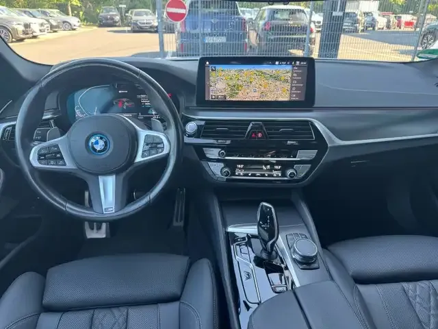 BMW 545