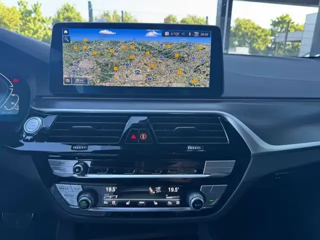 BMW 545