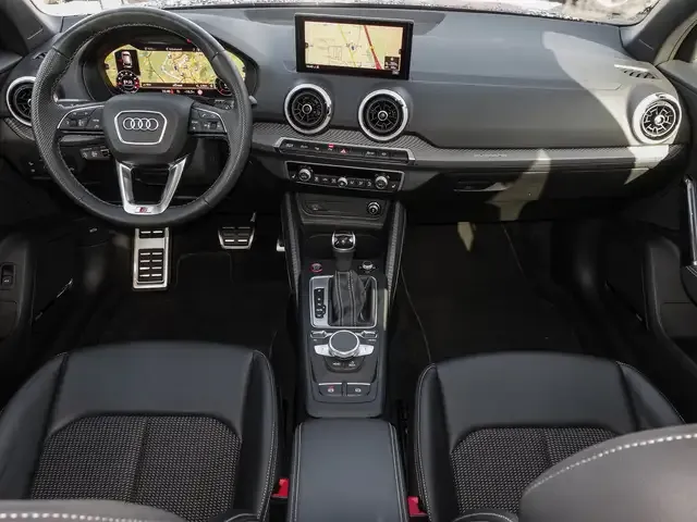 Audi SQ2