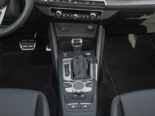 Audi SQ2