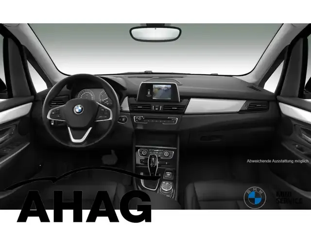 BMW 218
