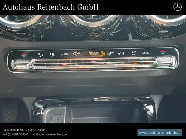 Mercedes-Benz B 200