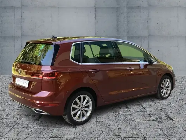 Volkswagen Golf Sportsvan
