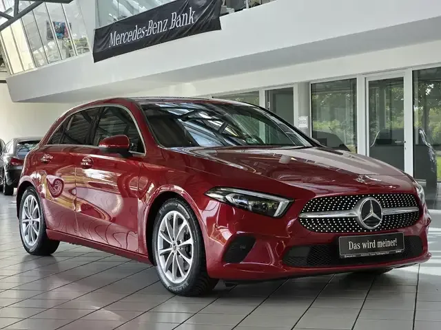 Mercedes-Benz A 200