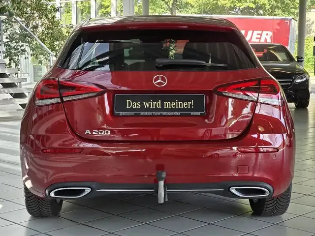Mercedes-Benz A 200