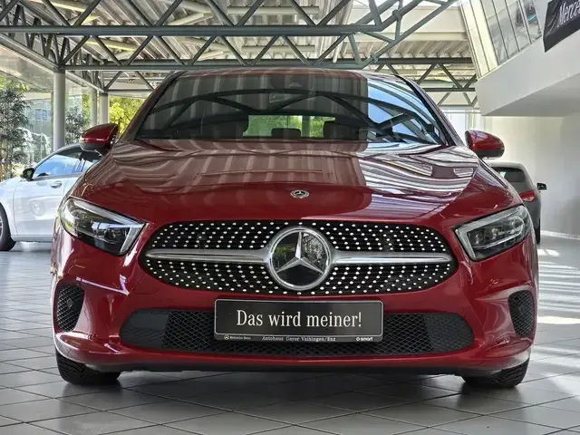 Mercedes-Benz A 200