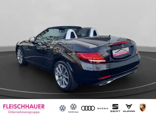 Mercedes-Benz SLC 180