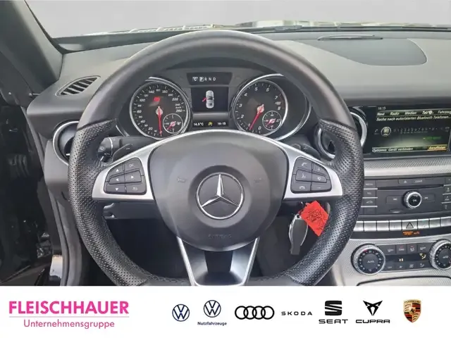 Mercedes-Benz SLC 180