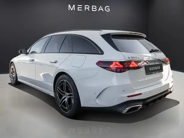 Mercedes-Benz E 300